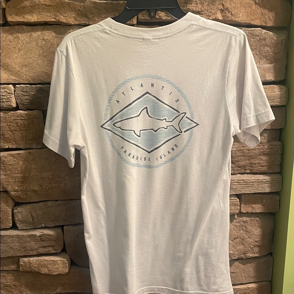 Men’s graphic tee